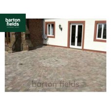Tumbled 50mm Block Paving Circle, Original Blend - 1.55mtr Diameter